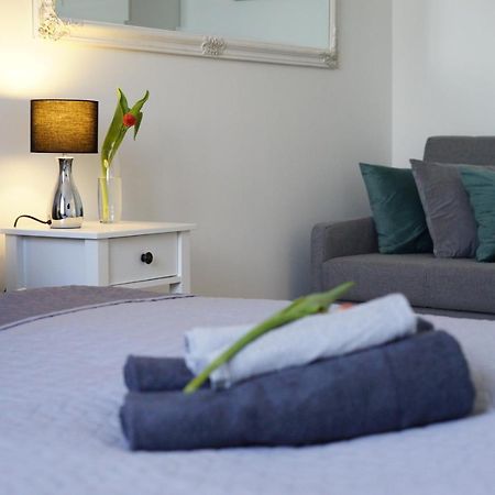 Small Residence - Apartamenty Sienkiewicza Kielce Extérieur photo